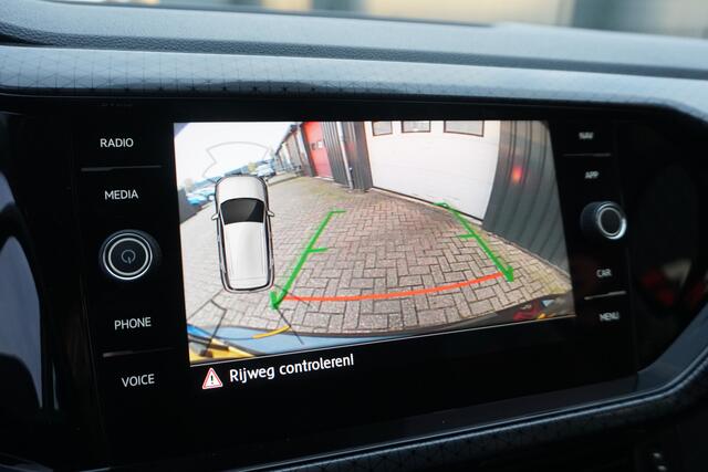 Volkswagen T-Cross 1.0 TSI R-Line Style DSG | CAMERA | FULL LED| STOELVERW. | VIRTUAL COCKPIT |