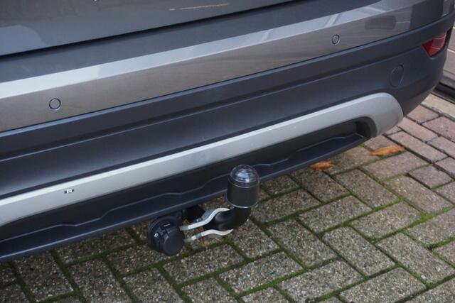 Volkswagen T-Cross 1.0 TSI Life Trekhaak/Navi/App-Connect!