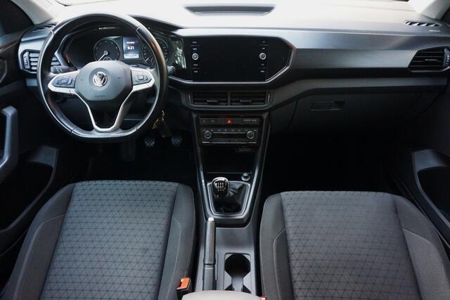 Volkswagen T-Cross 1.0 TSI Life Trekhaak/Navi/App-Connect!