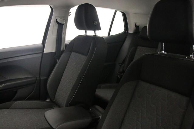 Volkswagen T-Cross Life Edition 1.0 TSI 115pk DSG Automaat Adaptive cruise control, Achteruitrijcamera, LED koplampen, Stoelverwarming, App connect, Parkeersensoren, Airco