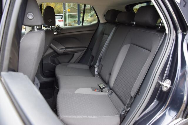 Volkswagen T-Cross 1.0 TSI 115PK Life Business DSG Automaat | BOVAG Garantie | Trekhaak | Adaptive Cruise Control | Dodehoekdetectie | Parkeersensoren Voor&Achter |