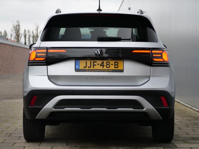 Volkswagen T-Cross 1.0 TSI 116pk Life Edition Automaat LED / Keyles / Camera / Apple Carplay