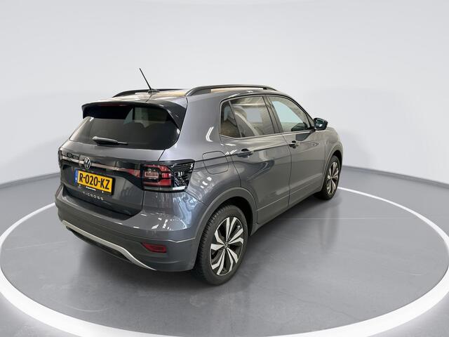 Volkswagen T-Cross 1.0 TSI 110pk DSG Life · Apple/Android Car Play · Navigatie · P-Sensoren · Getint Glas · 17'' Inch · Garantie t/m 05-10-2026 of 100.000km