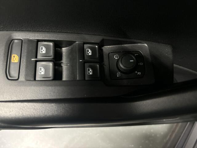 Volkswagen T-Cross 1.0 TSI 110pk DSG Life · Apple/Android Car Play · Navigatie · P-Sensoren · Getint Glas · 17'' Inch · Garantie t/m 05-10-2026 of 100.000km