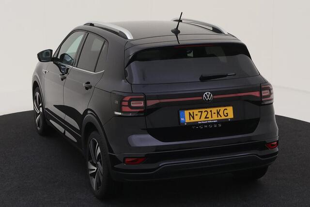 Volkswagen T-Cross 1.0 TSI 110pk DSG R-Line / R-line interieur + exterieur / LED / Climate control / Donker glas / Parkeersensoren voor + achterzijde / 18'' LMV