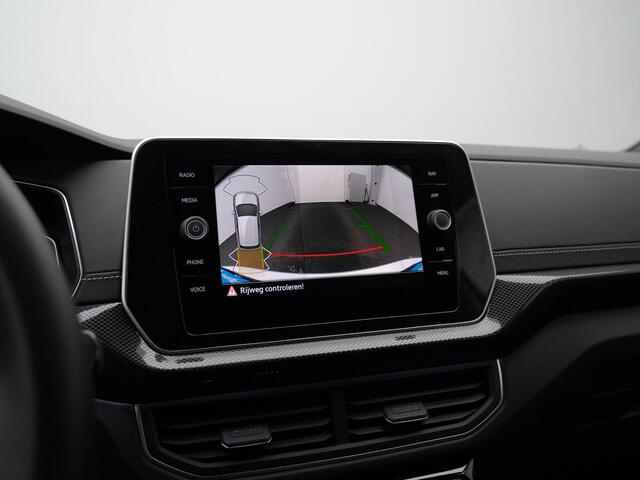 Volkswagen T-Cross 1.0 TSI 115 pk DSG R-Line Edition | IQ Light | Achteruitrijcamera | Stoelverwarming | Adaptive Cruise