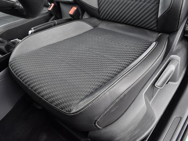 Volkswagen T-Cross 1.0 TSI 115pk DSG R-line · Apple/Android Car Play · Keyless · Trekhaak · Alarm Klasse III · Virtual Cockpit · 18'' Inch ·