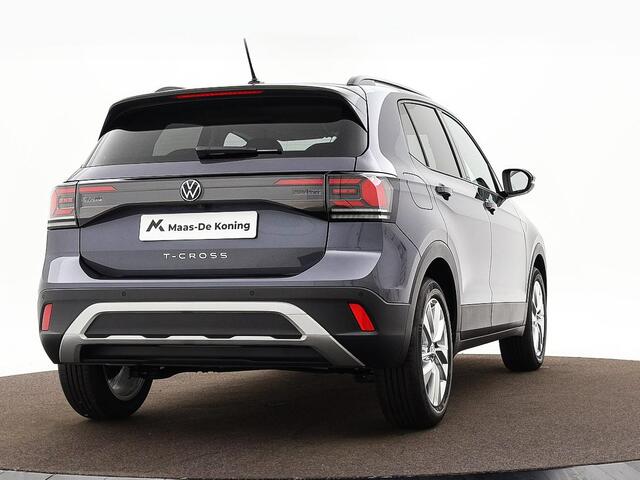 Volkswagen T-Cross Life Edition 1.0 TSI 95 pk 5 versn. Hand · Comfort pakket · 17" Bangalore· MEGA Sale- Prijs is incl. inruilbonus -