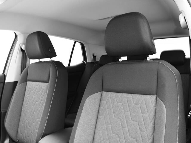 Volkswagen T-Cross Life Edition 1.0 TSI 95 pk 5 versn. Hand · Comfort pakket · 17" Bangalore· MEGA Sale- Prijs is incl. inruilbonus -