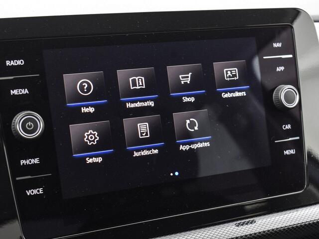 Volkswagen T-Cross Life Edition 1.0 TSI 95 pk 5 versn. Hand · Comfort pakket · 17" Bangalore· MEGA Sale- Prijs is incl. inruilbonus -