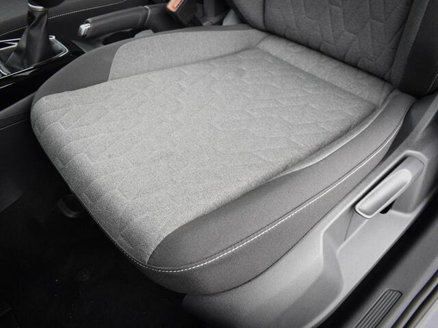 Volkswagen T-Cross Life Edition 1.0 TSI 95 pk 5 versn. Hand · Comfort pakket · 17" Bangalore· MEGA Sale- Prijs is incl. inruilbonus -