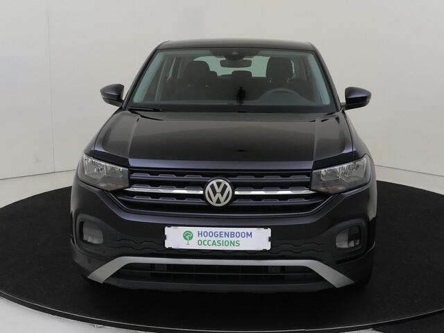 Volkswagen T-Cross 1.0 TSI Life | Dodehoek detectie | Achteruitrijcamera | CarPlay | Airco | Parkeersensoren | DAB radio | Buitenspiegels verwarmbaar |