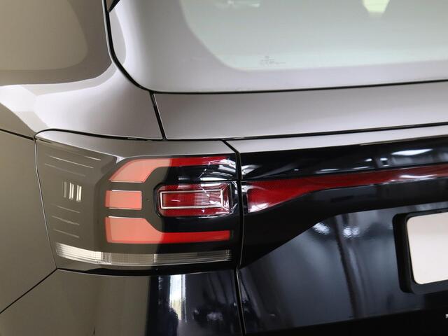 Volkswagen T-Cross 1.0 TSI Life | Dodehoek detectie | Achteruitrijcamera | CarPlay | Airco | Parkeersensoren | DAB radio | Buitenspiegels verwarmbaar |