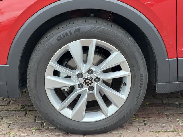 Volkswagen T-Cross 1.0 TSI Life Edition | Keyless | Camera | App-connect