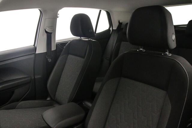 Volkswagen T-Cross Life Edition 1.0 TSI 115pk DSG Automaat Adaptive cruise control, Achteruitrijcamera, Stoelverwarming, LED koplampen, App connect, Parkeersensoren