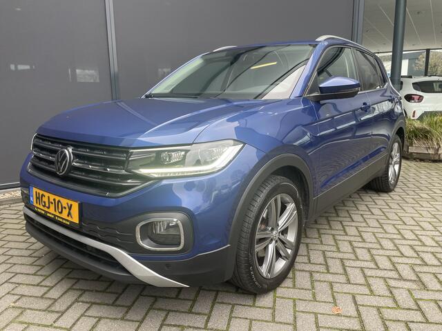 Volkswagen T-Cross automaat 1.5 TSI Style Business R design automaat Airco - Cruise control - Parkeersensoren voor en achter - Navigatie - Dakrails - Bluetooth - Dodehoek detector - Stuur leder - Stuur multifunctioneel - Start/stop systeem - Radio - Licht metalen velgen 17 