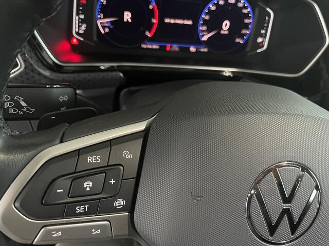 Volkswagen T-Cross automaat 1.5 TSI Style Business R design automaat Airco - Cruise control - Parkeersensoren voor en achter - Navigatie - Dakrails - Bluetooth - Dodehoek detector - Stuur leder - Stuur multifunctioneel - Start/stop systeem - Radio - Licht metalen velgen 17 