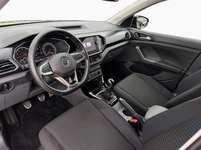 Volkswagen T-Cross 1.0 TSI United / Navi / Trekhaak / Carplay / LED / Climate Control / Stoelverwarming