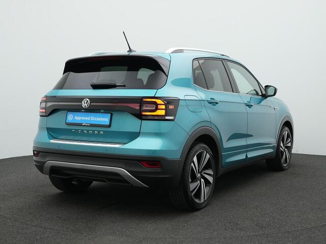 Volkswagen T-Cross 1.0 TSI 115 pk DSG R-Line | Trekhaak | Beats | Navigatie | Adaptive Cruise | Parkeersensoren voor/achter | Keyless