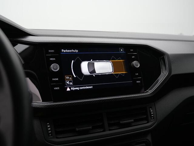 Volkswagen T-Cross 1.0 TSI 95 pk Life | Parkeersensoren voor/achter | Adaptive Cruise | Carplay | LM Velgen