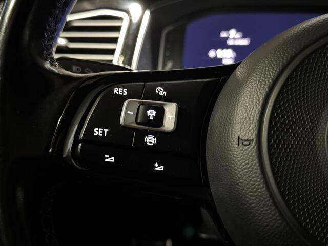 Volkswagen T-Roc 2.0 TSI 4Motion R ClimaC.CruiseC.Navi.Cama.Akrapovic.LMV!!!