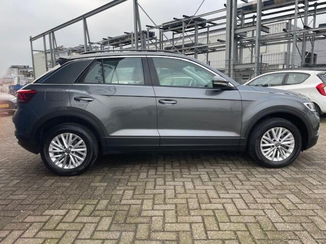 Volkswagen T-Roc 1.0 TSI LIFE BUSINESS