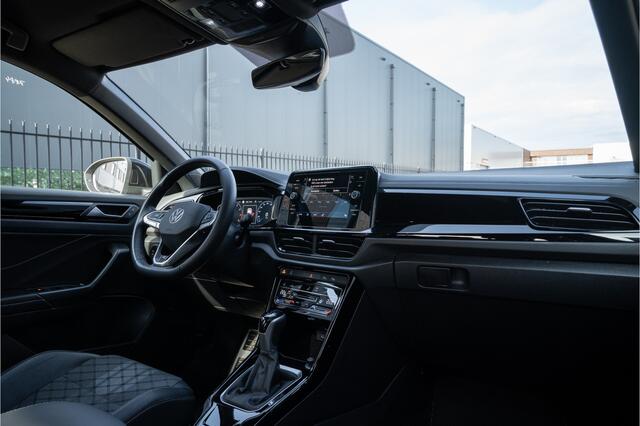 Volkswagen T-Roc 1.5 TSI 3X R-Line | Keyless | Camera | Elektr Achterklep | Lane & Side Assis | Front Assis | LED
