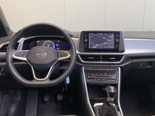 Volkswagen T-Roc Cabrio 1.0 TSI Style DIGITAL COCKPIT-NAVI-ECC-CAMERA-19 inch LMV-PARKEER FUNCTIE