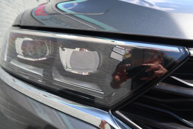 Volkswagen T-Roc 2.0 TSI 4Motion Sport Eerste eigenaar in zeer nette staat