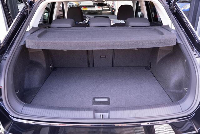 Volkswagen T-Roc 1.0 TSI Life Apple Carplay Clima PDC v+a Led koplampen Virtual cockpit Stoelverwarming