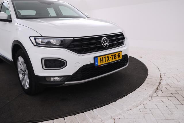 Volkswagen T-Roc 2.0 TDI Sport Automaat, Panorama, Leer, Climate,