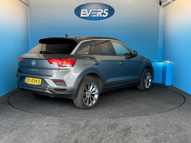 Volkswagen T-Roc 1.5 TSI Sport AUTOMAAT, 18' LM velgen