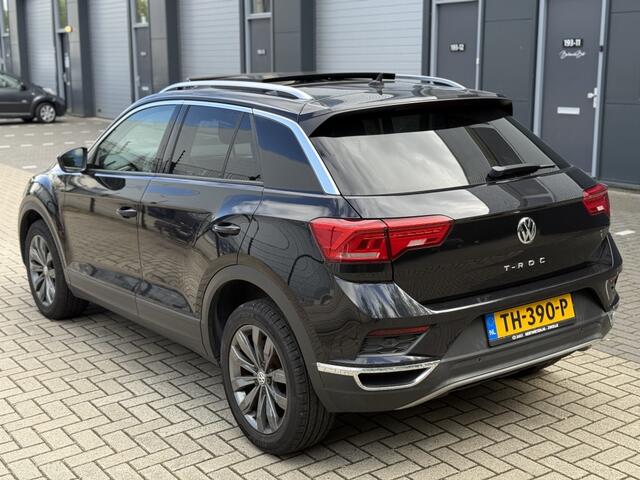 Volkswagen T-Roc 1.5 TSI Style PANO | XENON | LED | BEATS | CARPLAY | LANE | ACC