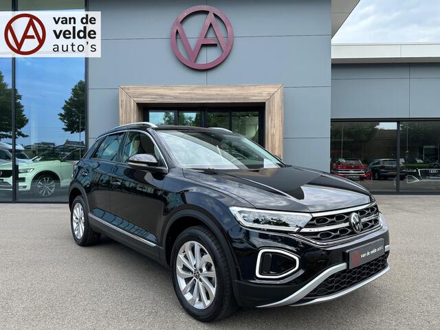 Volkswagen T-Roc 1.5 TSI 150pk DSG Style Carplay | Camera | Keyless | Elek. Achterklep | Rijklaar incl. garantie