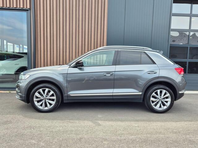 Volkswagen T-Roc 1.0 TSI Style Business | Matrix | Trekhaak | BTW | Camera