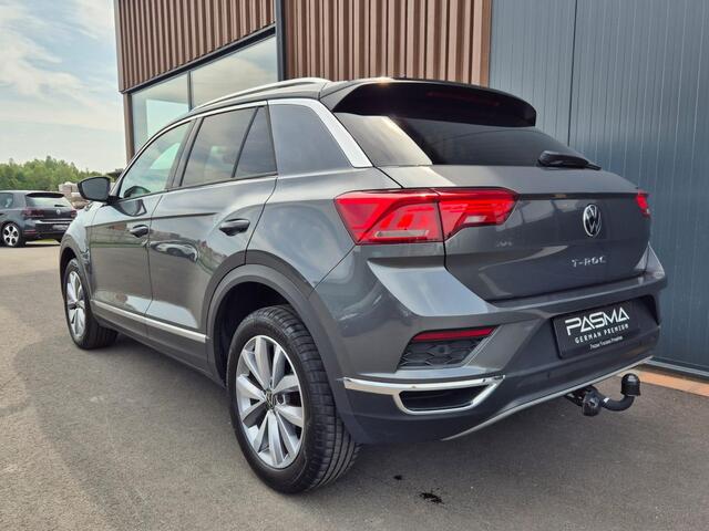 Volkswagen T-Roc 1.0 TSI Style Business | Matrix | Trekhaak | BTW | Camera