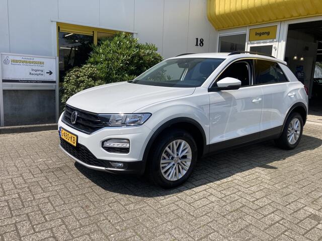 Volkswagen T-Roc 1.5 TSI Style 15PK All Season banden