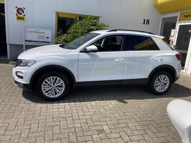 Volkswagen T-Roc 1.5 TSI Style 15PK All Season banden