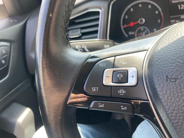 Volkswagen T-Roc 1.5 TSI Style 15PK All Season banden