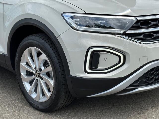 Volkswagen T-Roc 1.5 TSI 150pk DSG Style Carplay | Camera | Keyless | Elek. Achterklep | Rijklaar incl. garantie