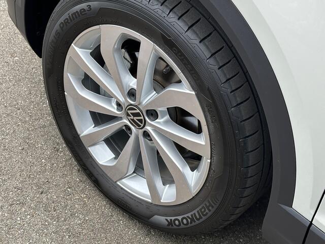 Volkswagen T-Roc 1.5 TSI 150pk DSG Style Carplay | Camera | Keyless | Elek. Achterklep | Rijklaar incl. garantie