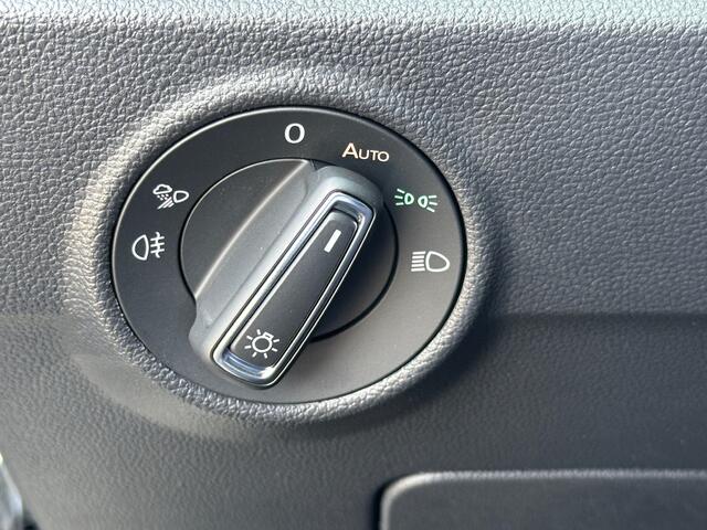 Volkswagen T-Roc 1.5 TSI 150pk DSG Style Carplay | Camera | Keyless | Elek. Achterklep | Rijklaar incl. garantie