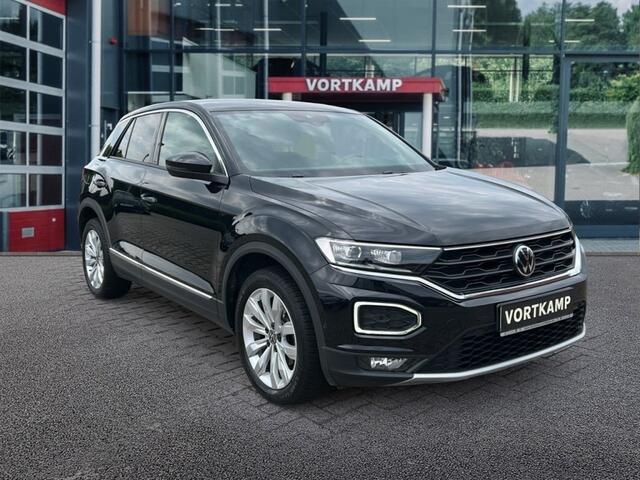 Volkswagen T-Roc 1.5 TSI DSG SPORT TREKHAAK/CAMERA/NAVI/CARPLAY/ACC/STOELVERW/E-KLEP