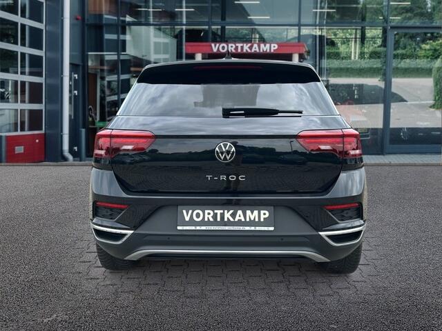 Volkswagen T-Roc 1.5 TSI DSG SPORT TREKHAAK/CAMERA/NAVI/CARPLAY/ACC/STOELVERW/E-KLEP