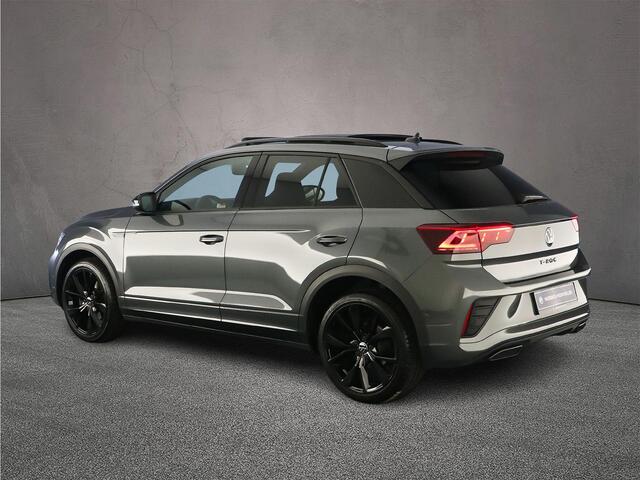 Volkswagen T-Roc R-Line 1.5 TSI 150pk DSG Automaat Trekhaak, Panoramadak, Black Style, LED matrix koplampen, Adaptive cruise control, Beats audio, Achteruitrijcamera