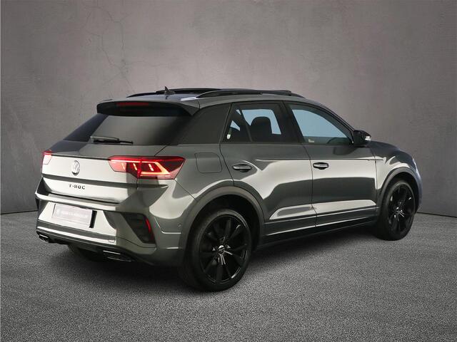 Volkswagen T-Roc R-Line 1.5 TSI 150pk DSG Automaat Trekhaak, Panoramadak, Black Style, LED matrix koplampen, Adaptive cruise control, Beats audio, Achteruitrijcamera