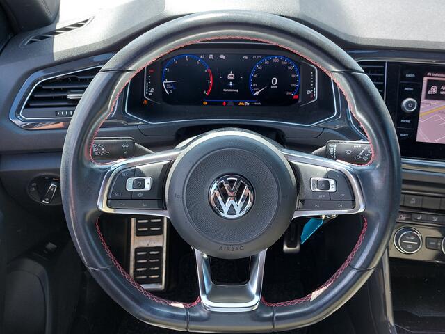 Volkswagen T-Roc 1.5 TSI 150pk Sport Business R | Origineel NL | Navi | Apple Carplay+Android Auto | Clima | Adap.Cruise | Led Koplampen | Licht+Regensensor | Pdc V+A+Camera | Privacy Glass | 18''lm