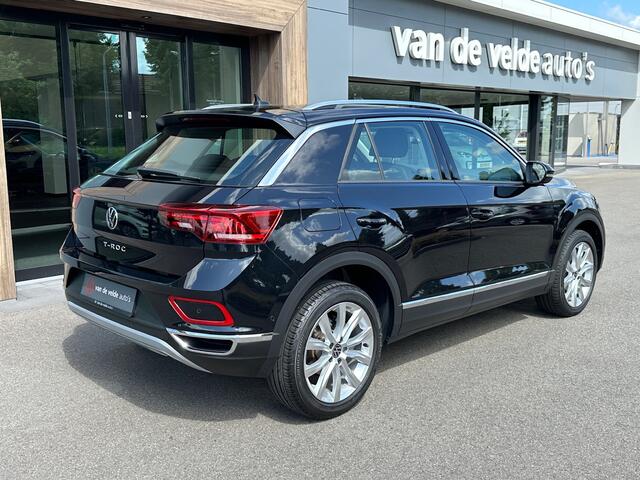 Volkswagen T-Roc 1.5 TSI 150pk DSG Style Carplay | Camera | Keyless | Elek. Achterklep | Rijklaar incl. garantie