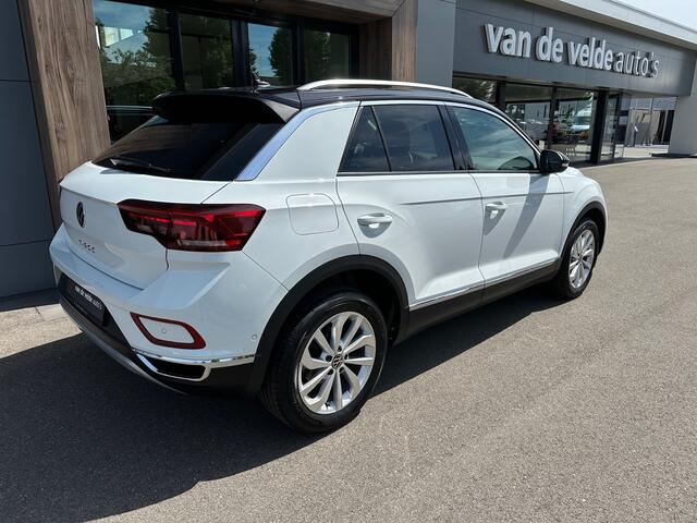Volkswagen T-Roc 1.5 TSI 150pk DSG Style | Camera | Navi | Adapt. Cruise | IQ light | Rijklaar incl. garantie