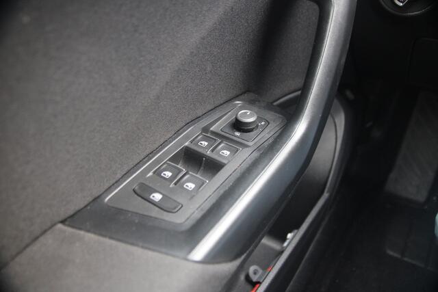 Volkswagen T-Roc 1.5 TSI Sport | DSG | Virtual | Camera |Org. NL |